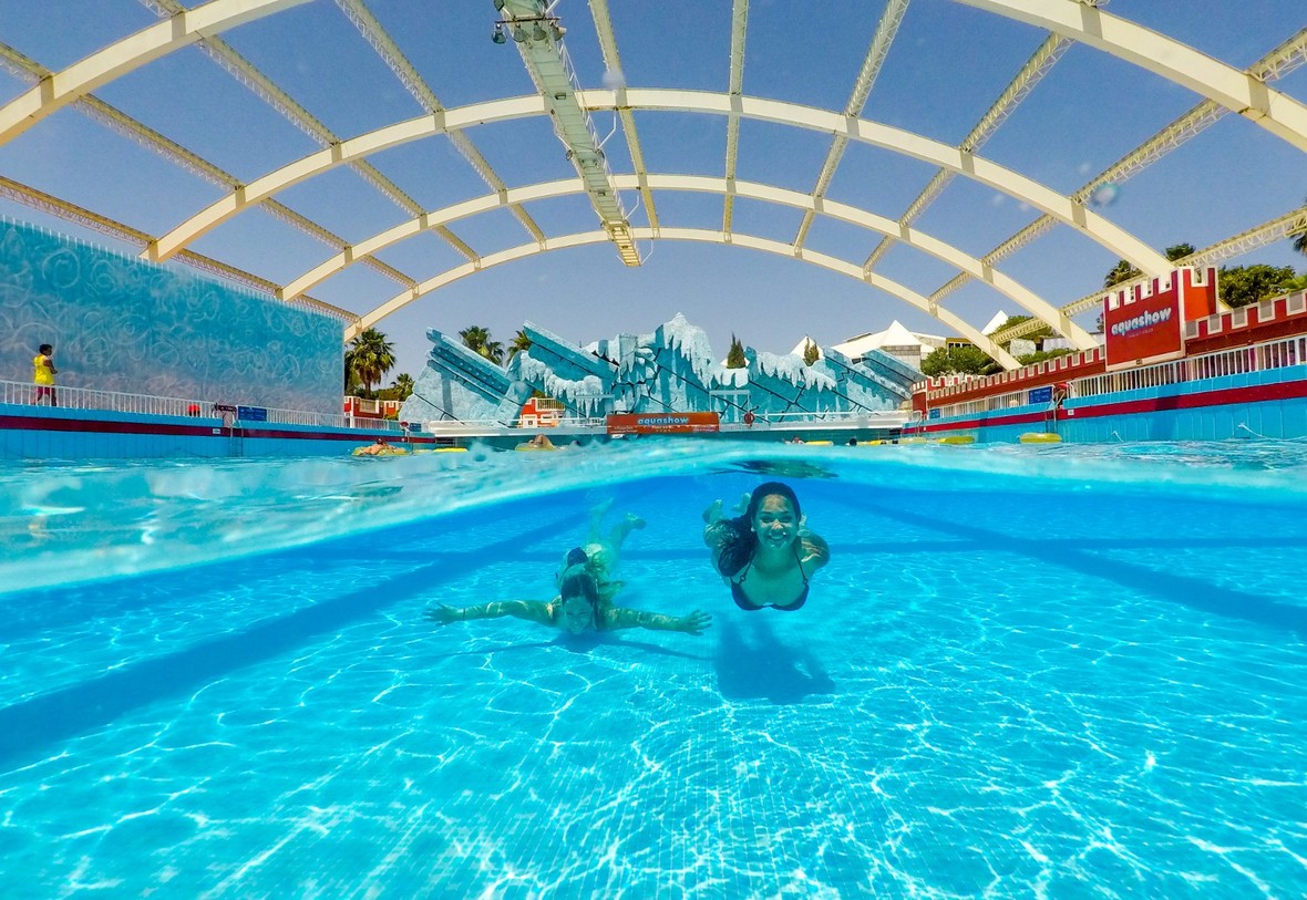 Aquashow Park-Hotel - Wave Pool (Foto: aquashow)