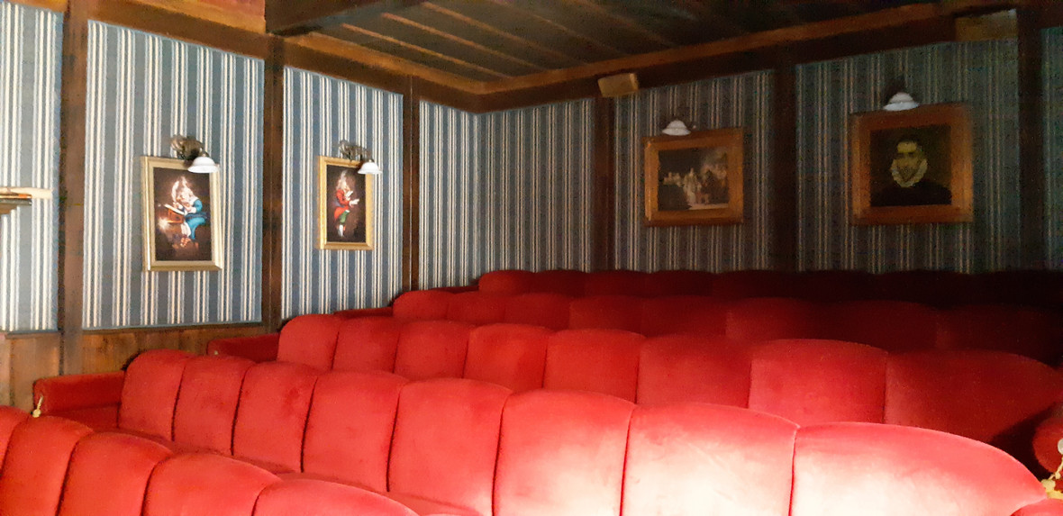 Märchenwald Kino Theater