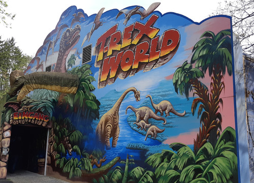 Eingang T-Rex World