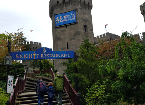 Knights' Restaurant