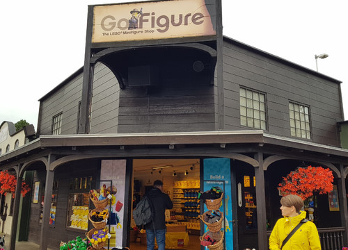 GoFigure - LEGO MiniFigure Shop