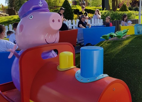 Opa Pigs Zug 04