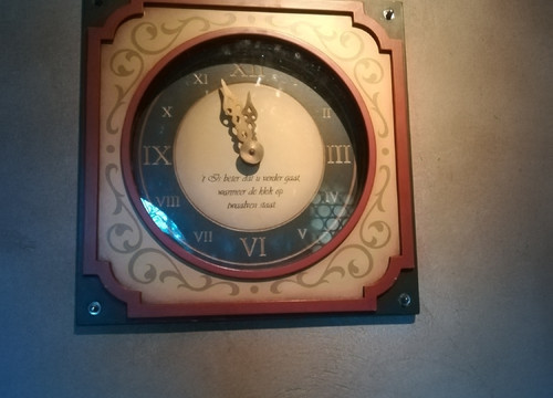 Uhr