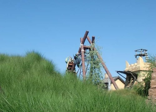 Schaukelschiff Scorpios