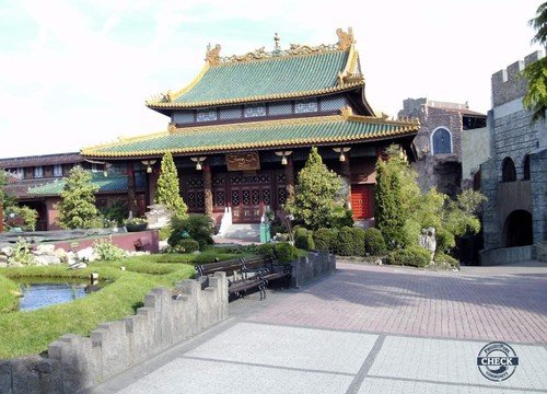 Feng Ju Palace