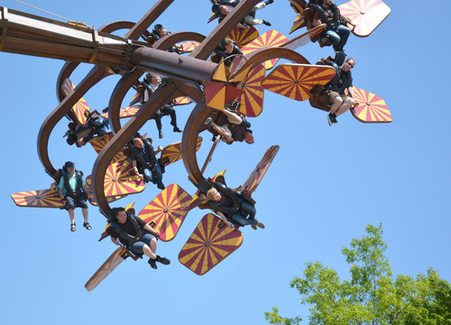 Turbulentes Flug-Duell (Foto: Tripsdrill)