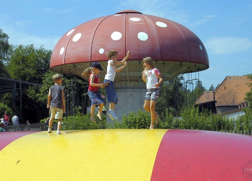 Riesensprungkissen