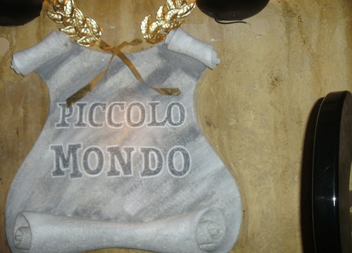 Piccolo Mondo