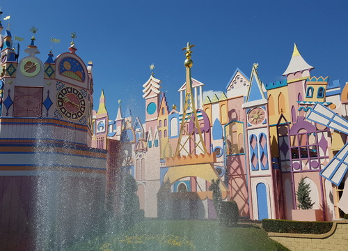 It´s a Smal World
