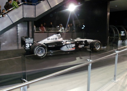 Mercedes Benz Hall Walk Through Freizeitparkcheck