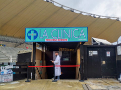 544 Zoomarine Rome, La Clinica