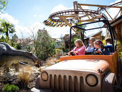 Dinosaurier Tour (Foto: Paultons Park)