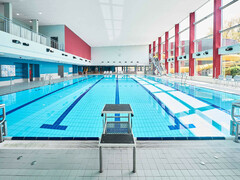 Hallenbad Sportbecken (Foto: Freizeitbad Oktopus)