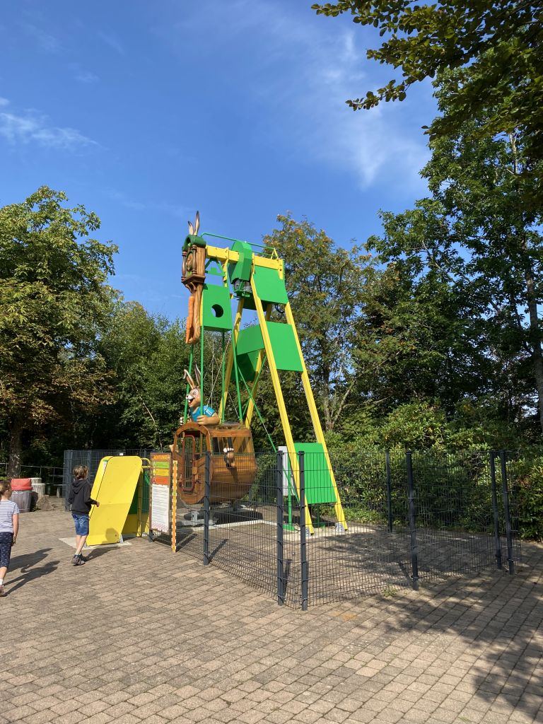 Bunny-Swing