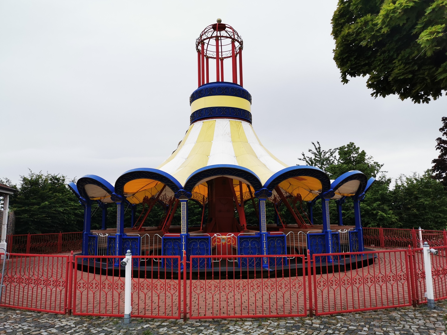 Tanzender Pavillon