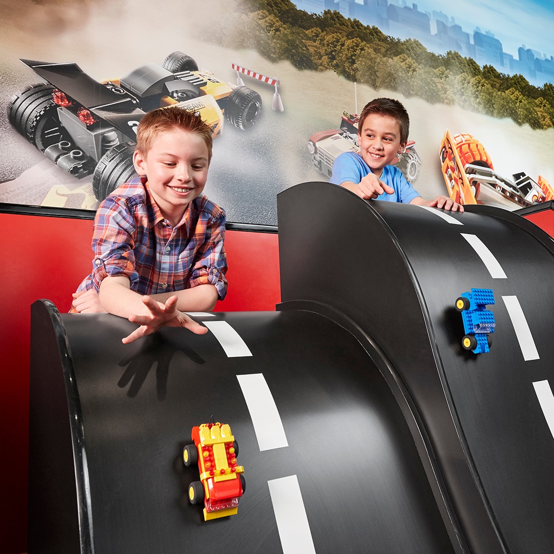 LEGO® Racers: Build and Test