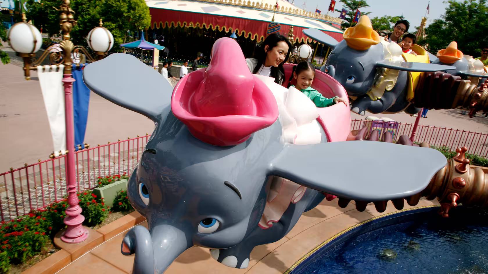 小飞象旋转世界 / Dumbo the Flying Elephant