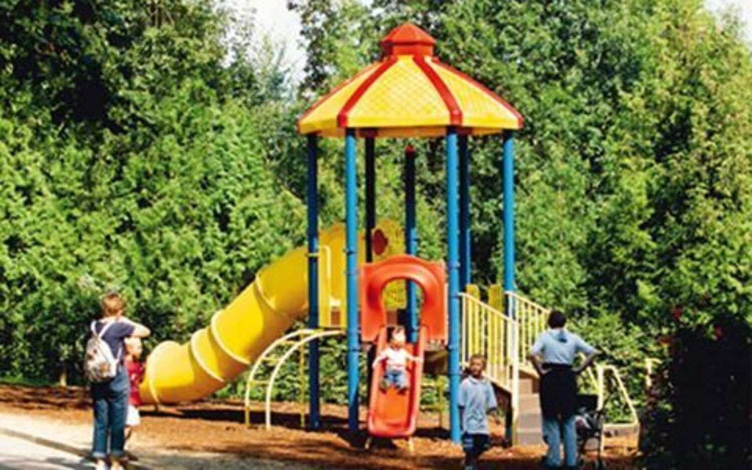 Picknickplatz / Spielplatz