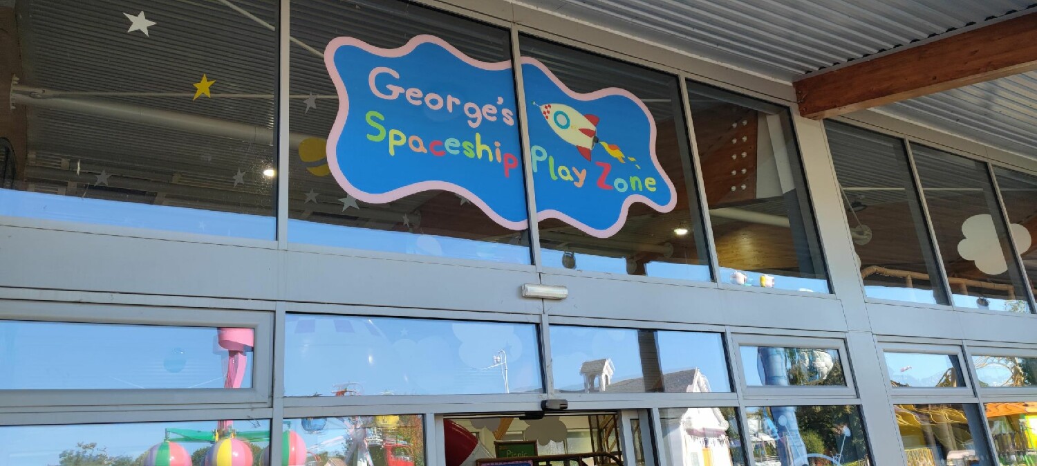 George's Spaceship Playzone