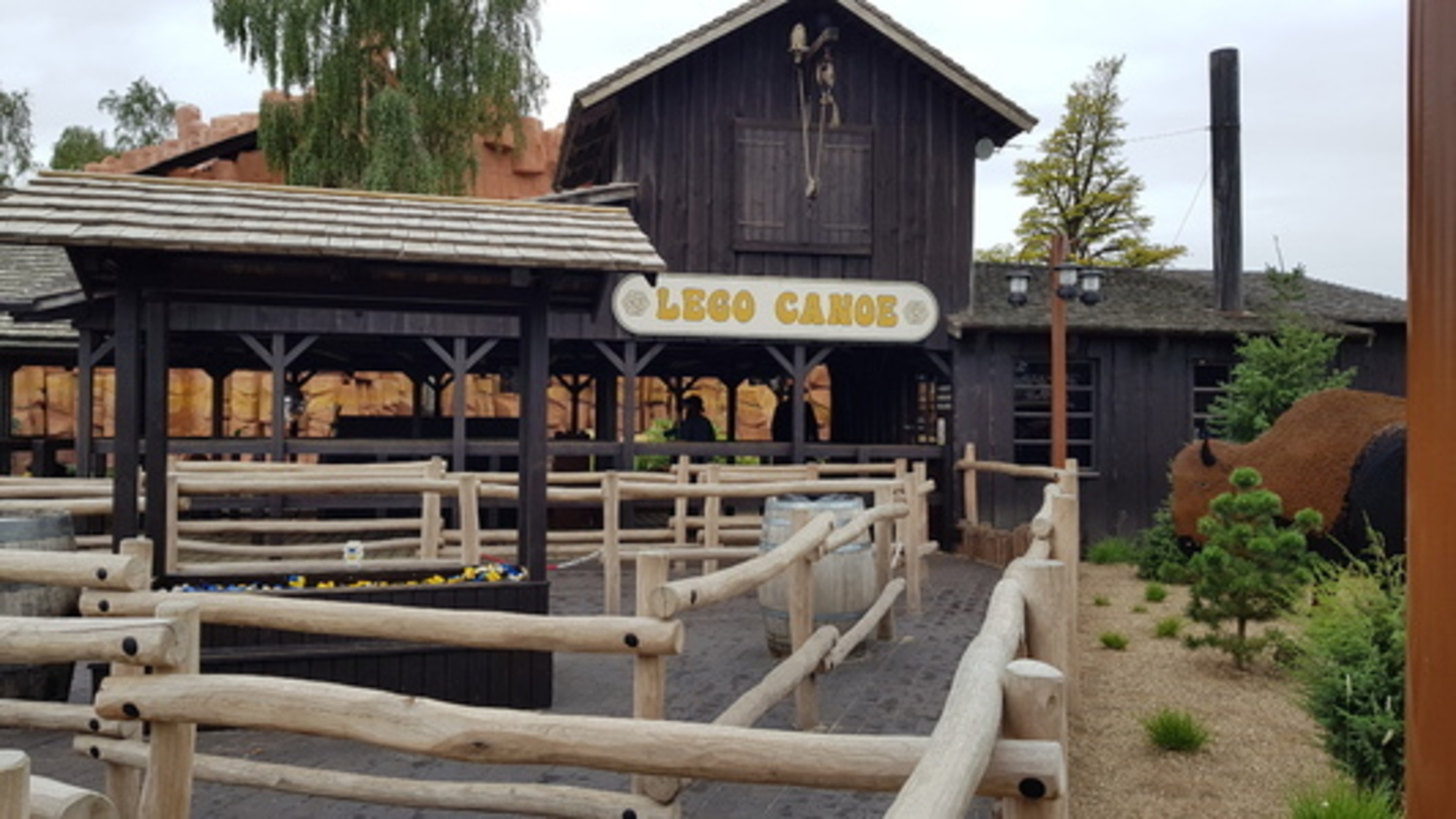 LEGO® Canoe