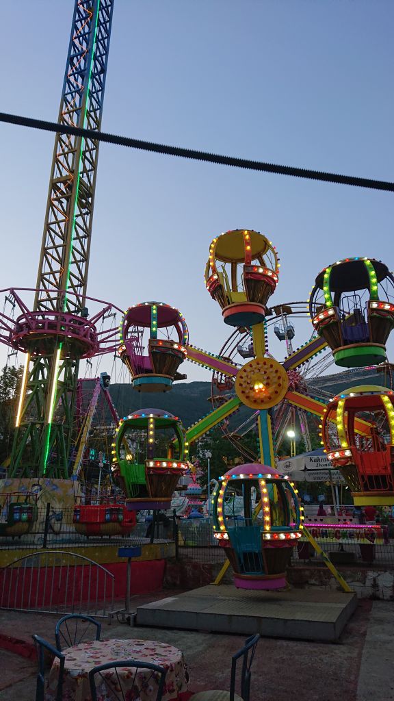 Kinder Ferris wheel