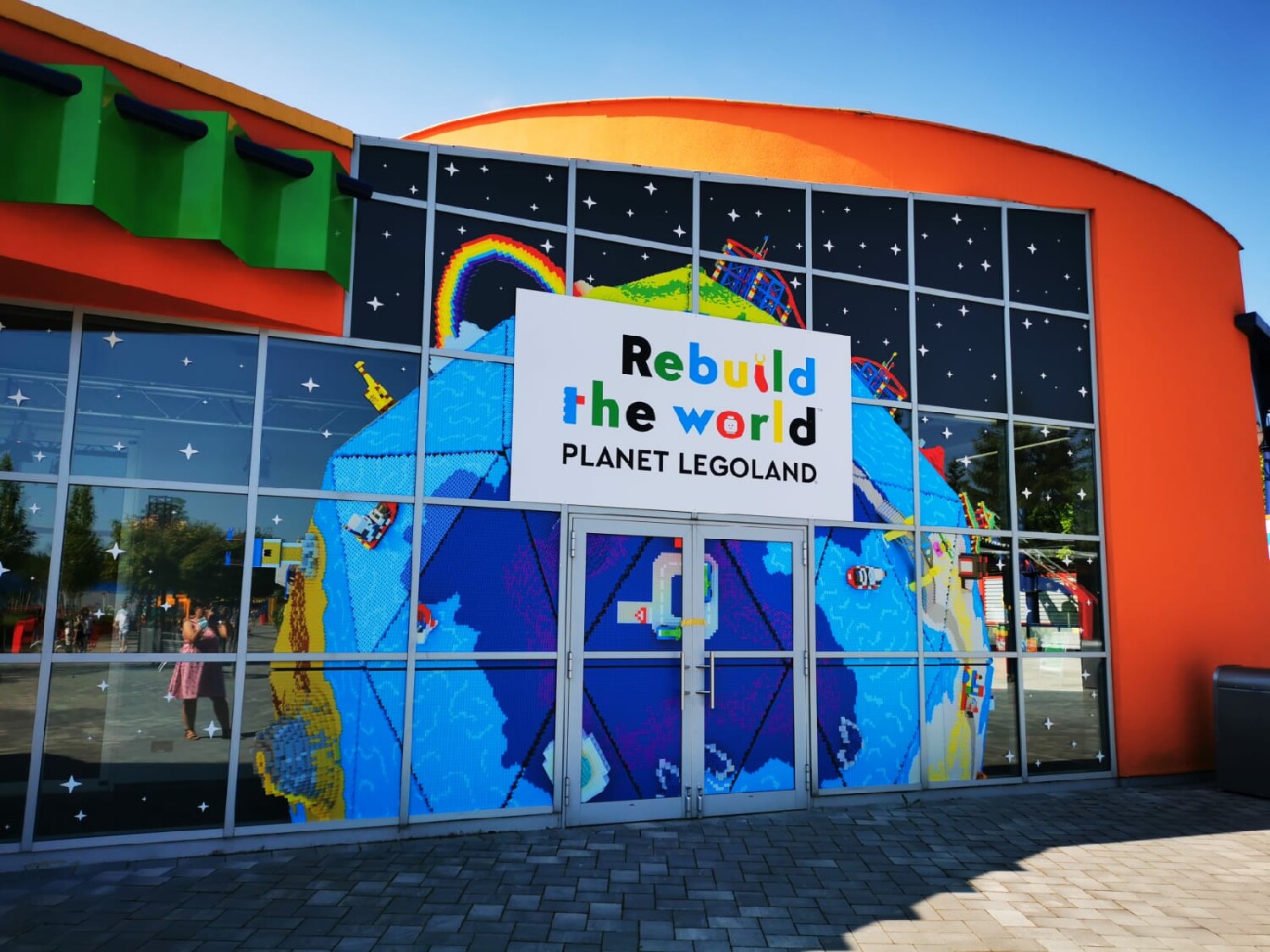 Rebuild the World - Planet LEOGLAND®