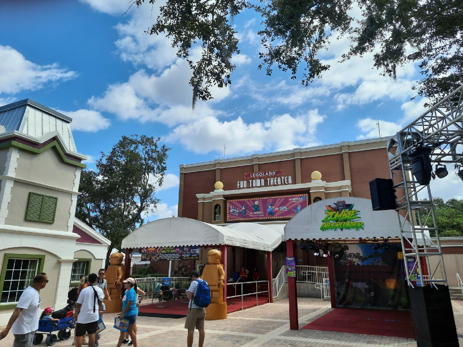 LEGOLAND®  Fun Town Theater