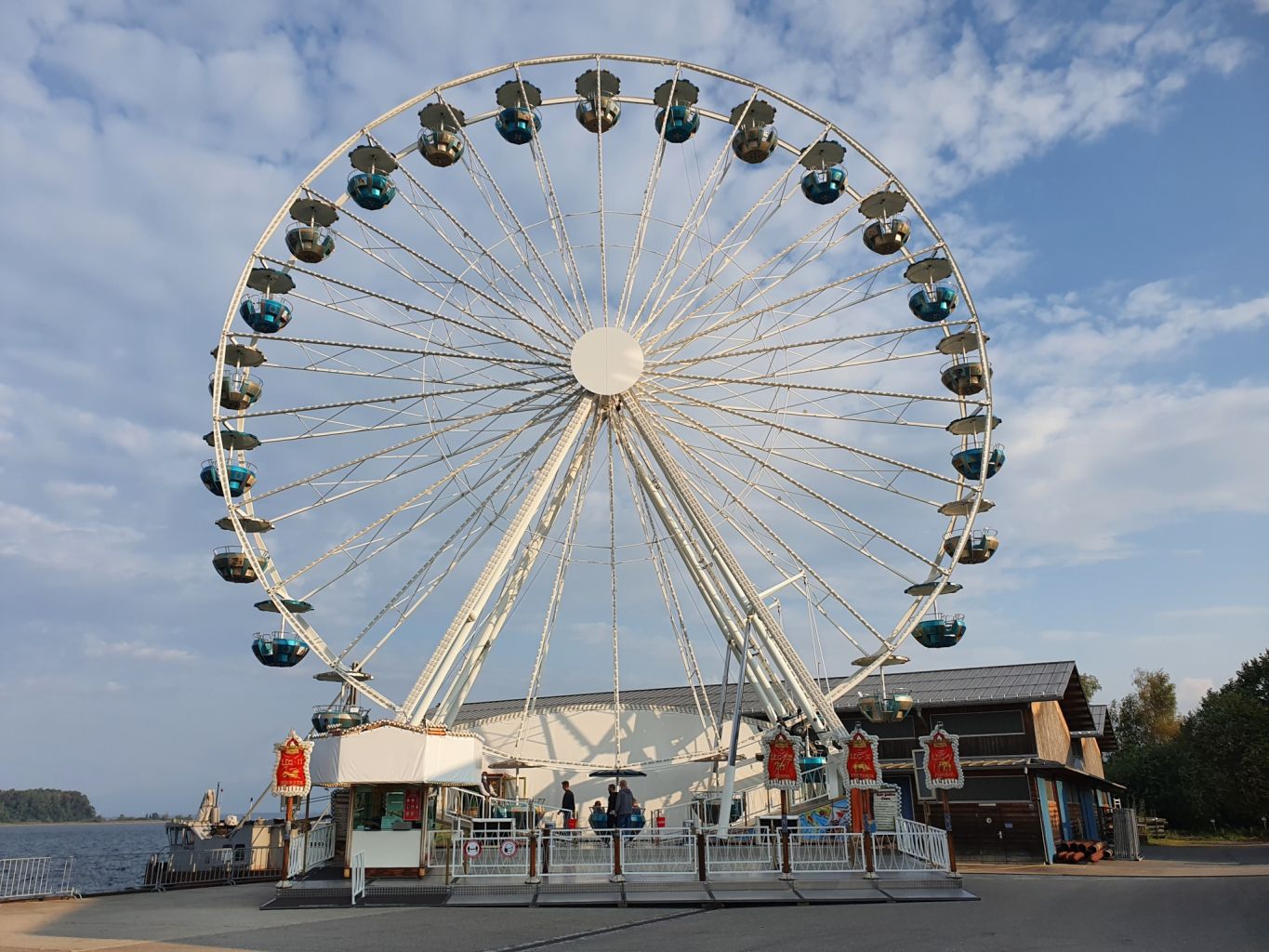 Caesars Wheel