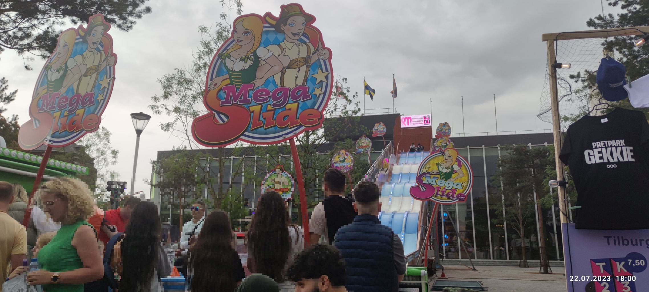Mega Slide