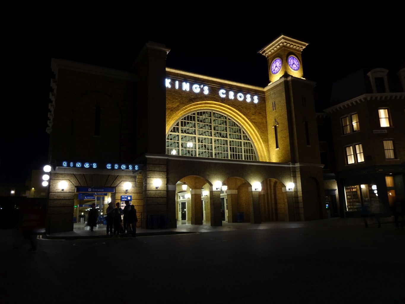 Hogwarts™ Express: King's Cross Station