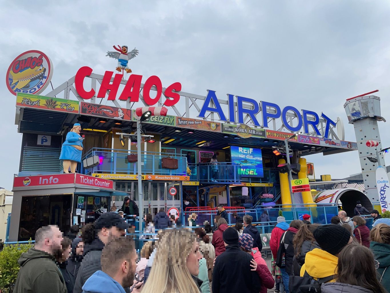 Chaos Airport