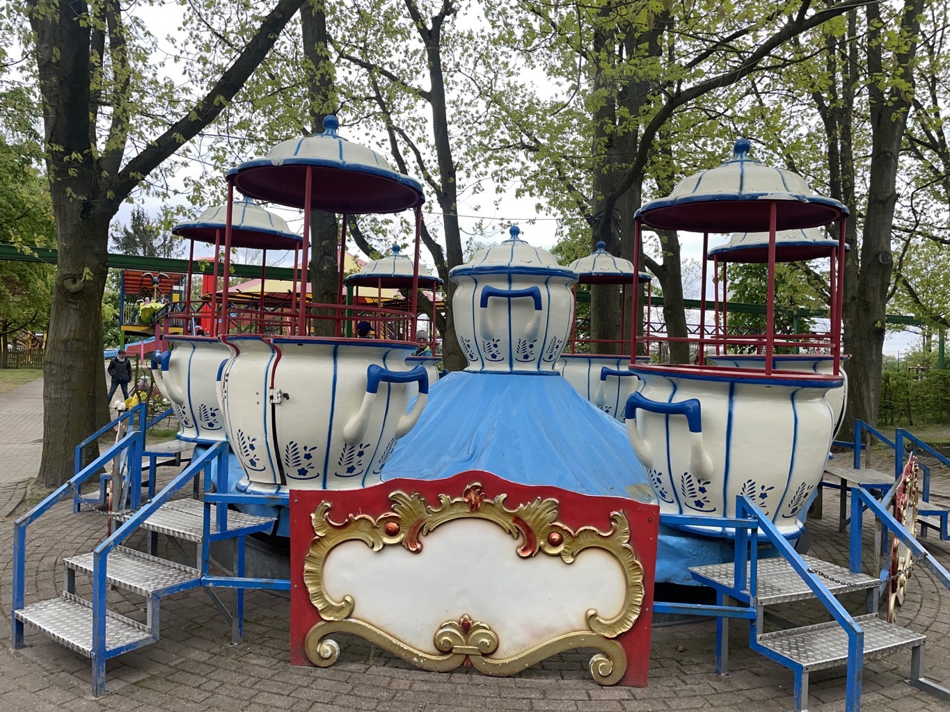Suppenterrinenkarussell