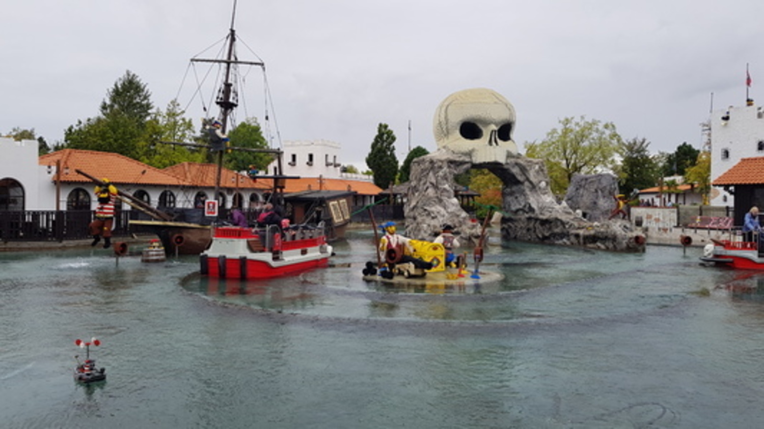 Pirate Splash Battle