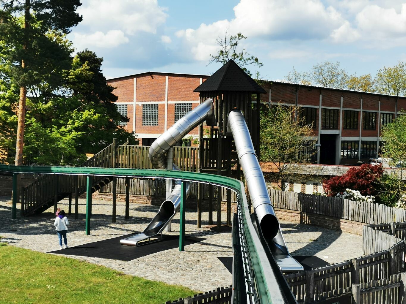 Spielplatz neben Krake