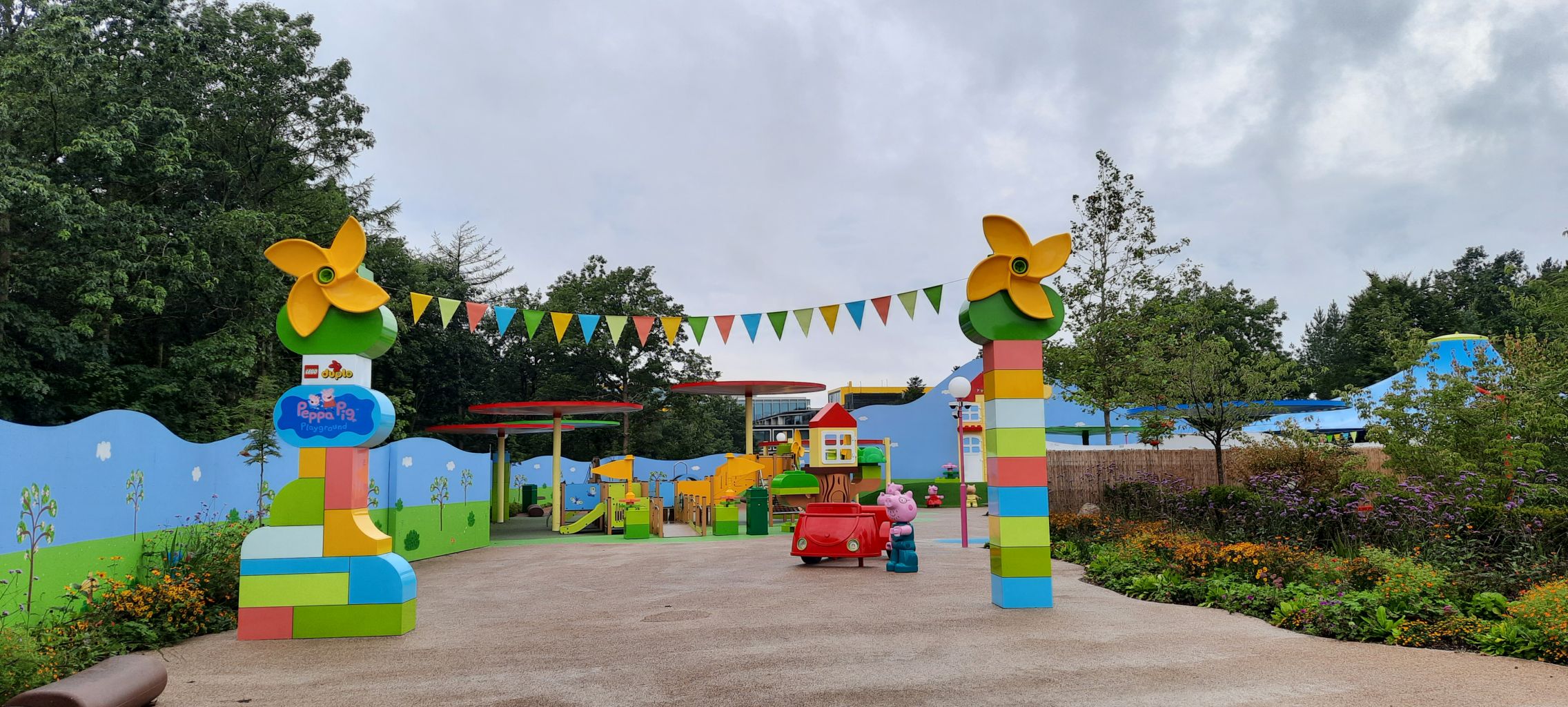 LEGO® DUPLO® PEPPA PIG Playground