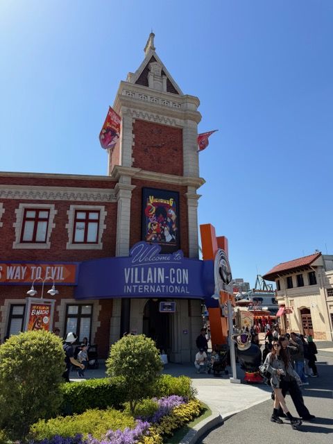 Illumination’s Villain-Con Minion Blast