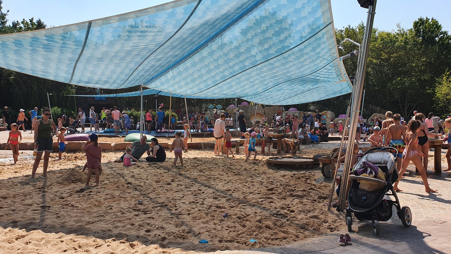 Sand- und Matschspielplatz