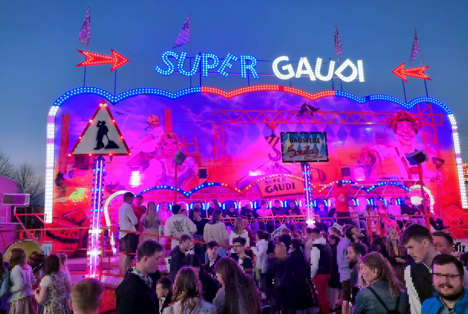 Super Gaudi