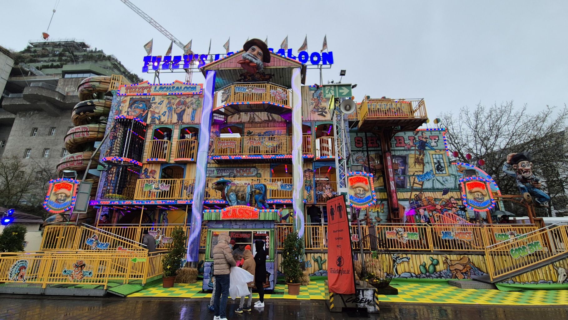 Fuzzys Lachsaloon